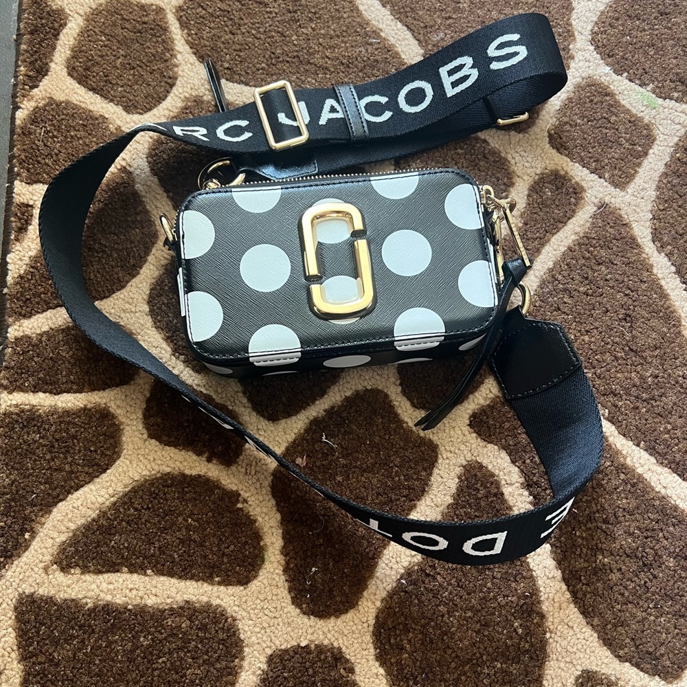 Marc Jacob’s the dot snapshot